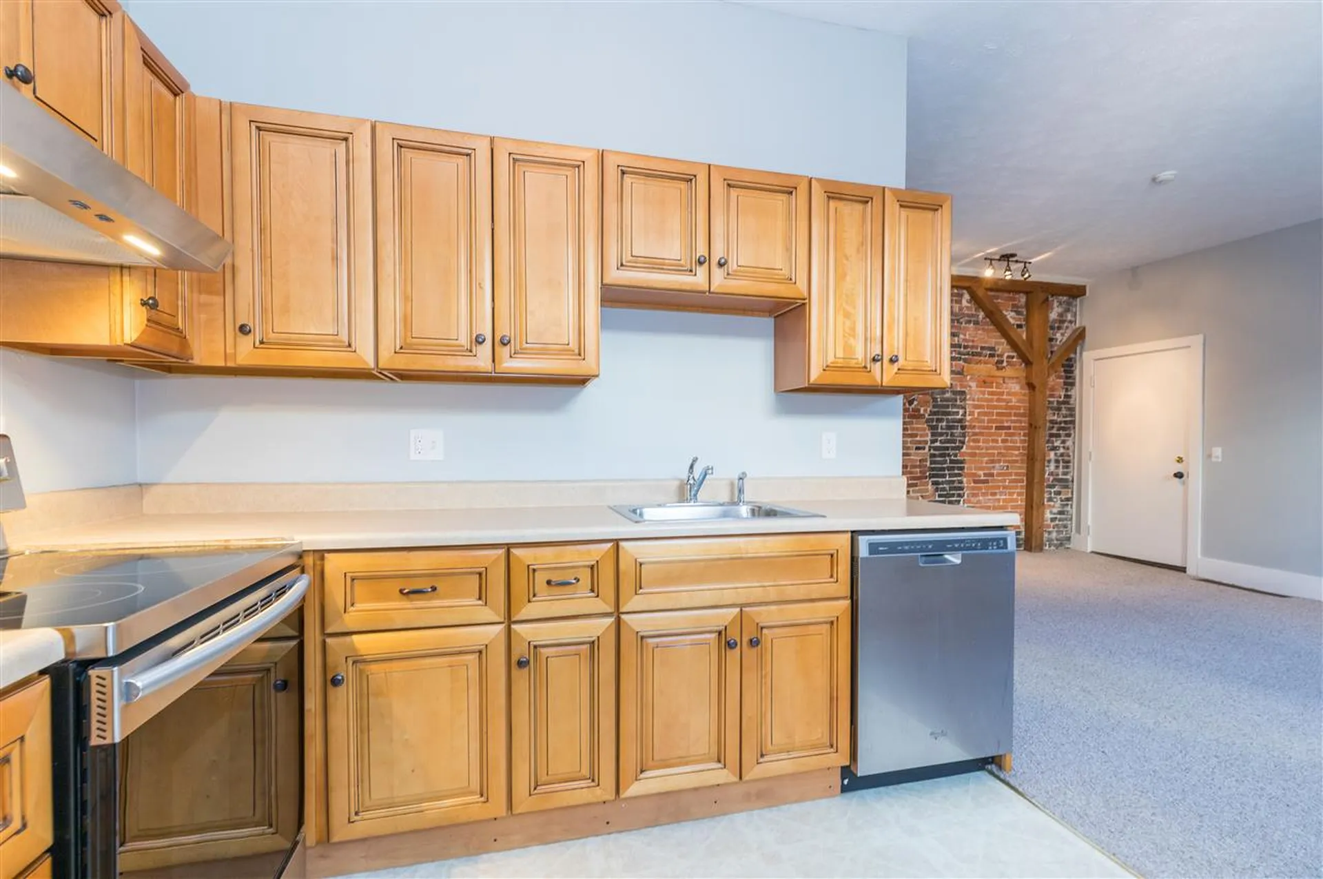 12 Ladd Street Portsmouth NH 03801