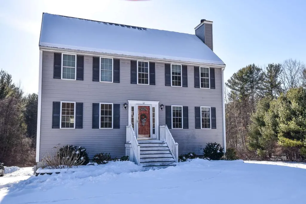 42 Taylor Road Dover NH 03820