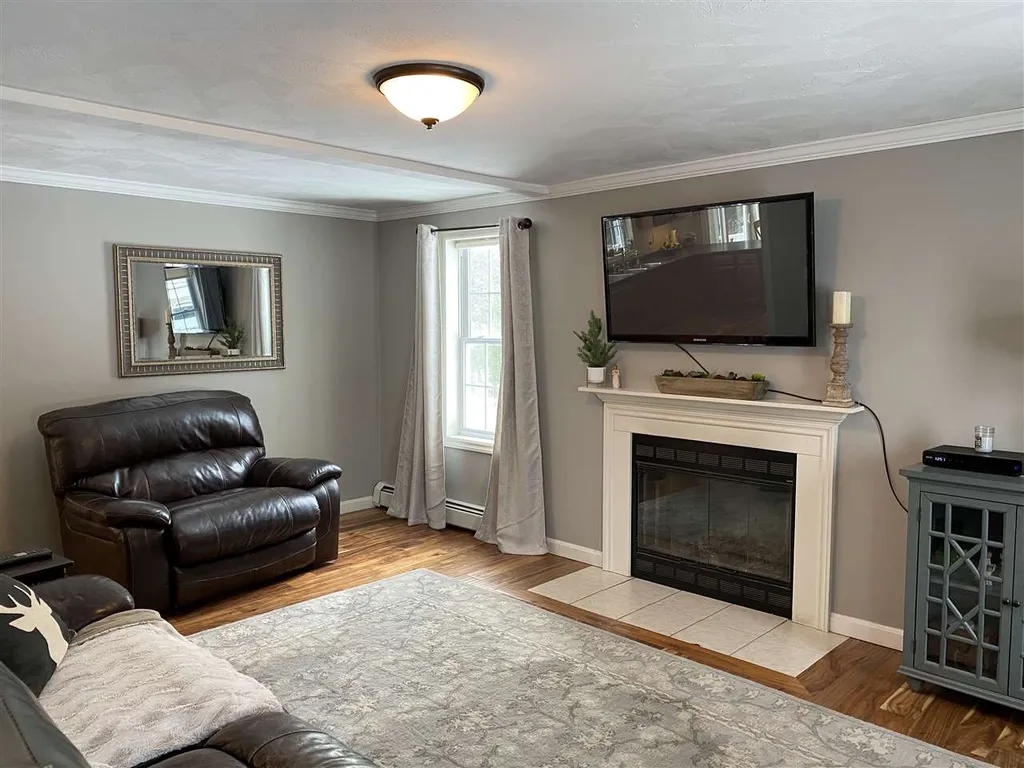 42 Taylor Road Dover NH 03820