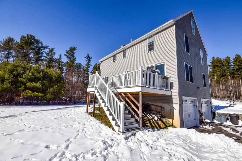 42 Taylor Road Dover NH 03820