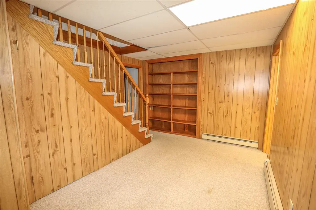 11 Jensen Street Nashua NH 03062