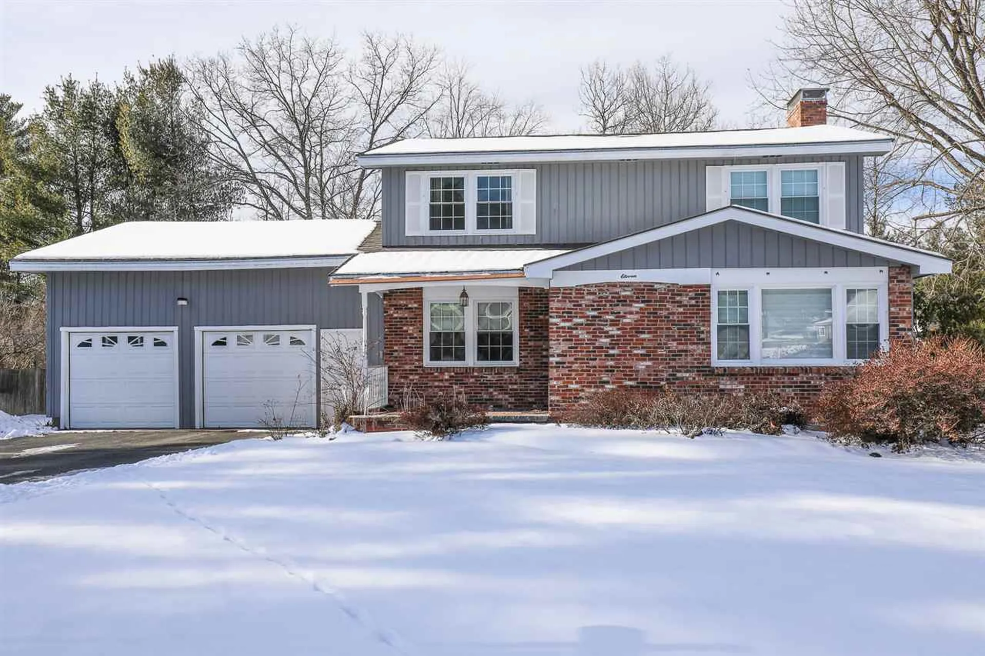 11 Jensen Street Nashua NH 03062