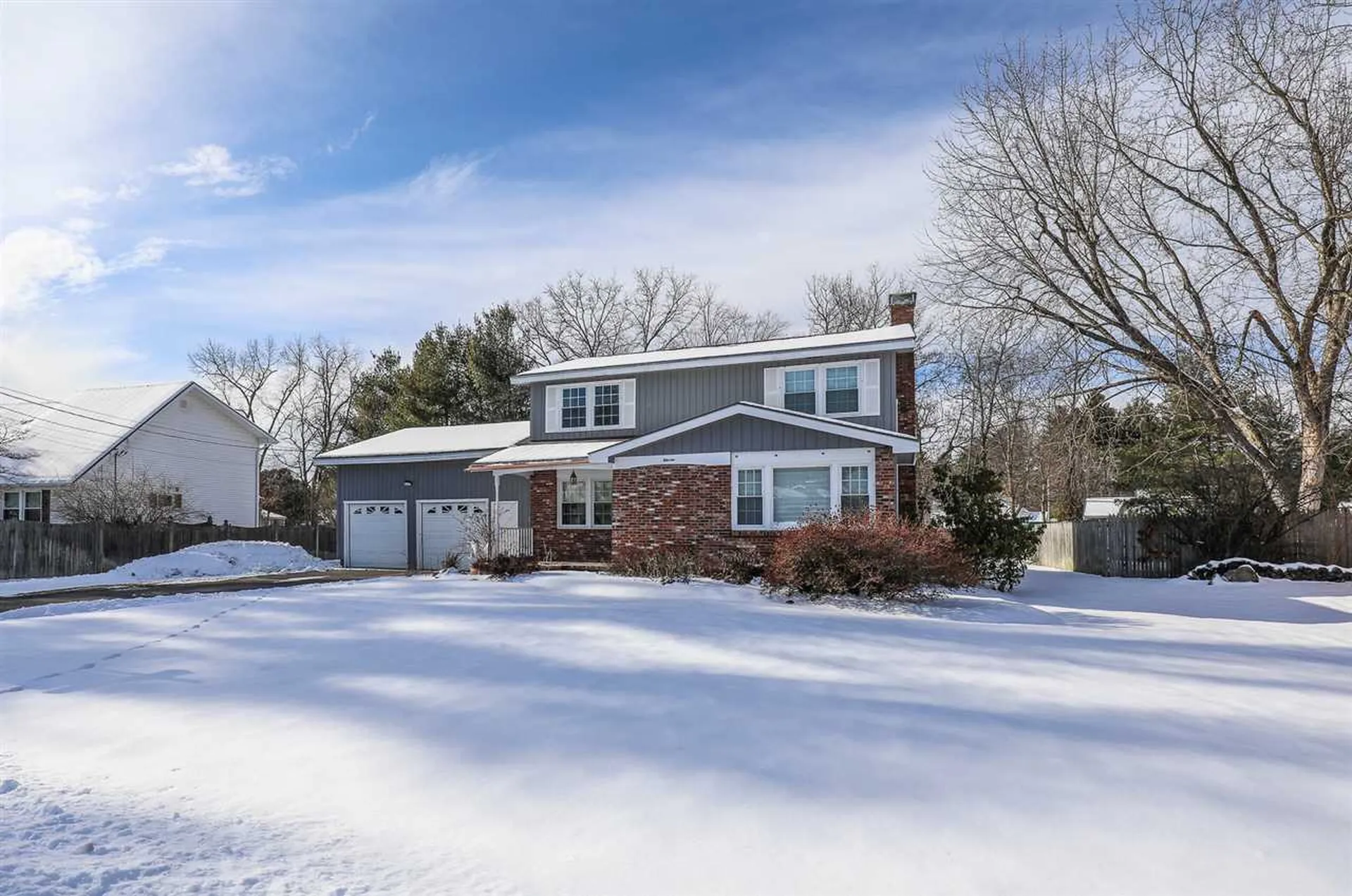 11 Jensen Street Nashua NH 03062