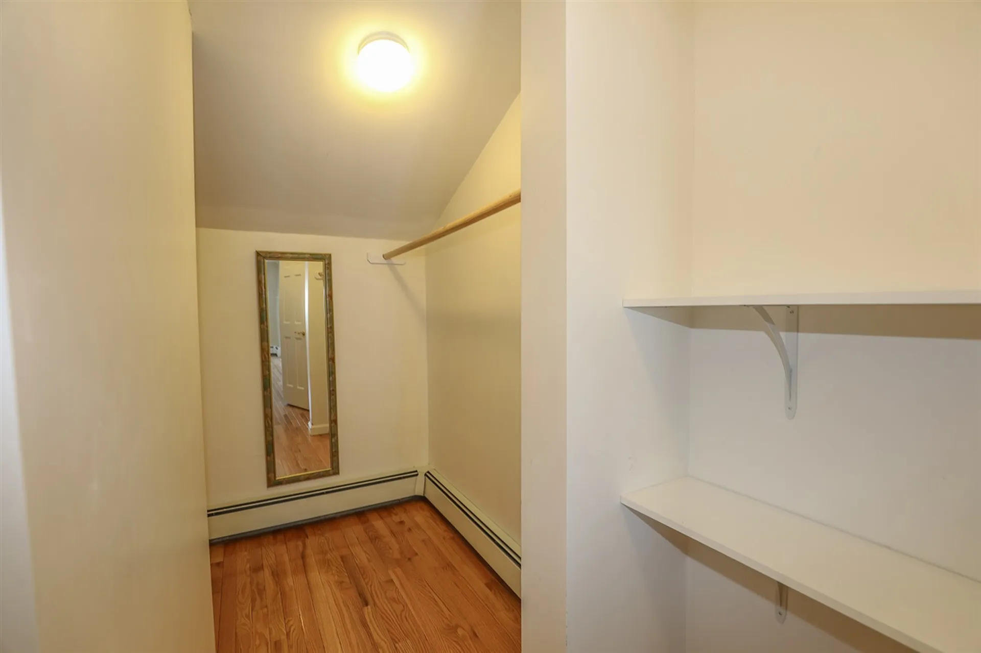 11 Jensen Street Nashua NH 03062