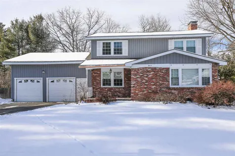 11 Jensen Street Nashua NH 03062