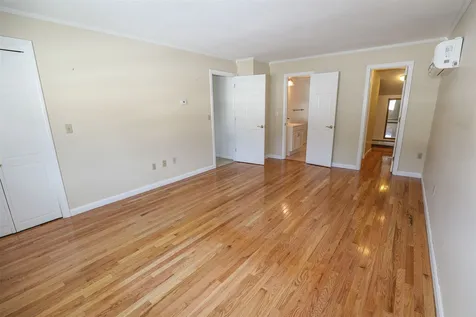 11 Jensen Street Nashua NH 03062