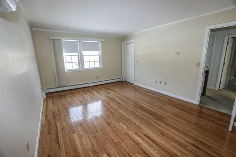 11 Jensen Street Nashua NH 03062