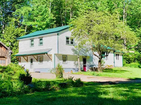 15 Maple Street Plymouth NH 03264