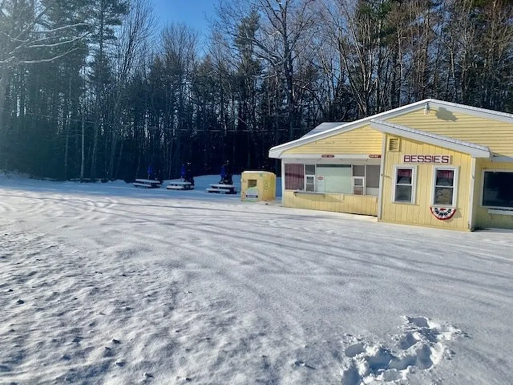 266 Route 125 Brentwood NH 03833