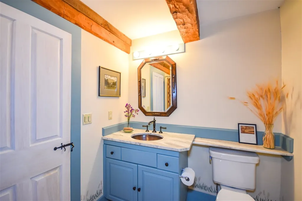 90 Ridge Road New Durham NH 03855