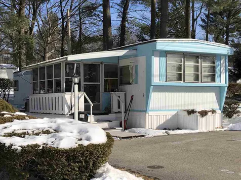 20 Pinewood Trail Concord NH 03301