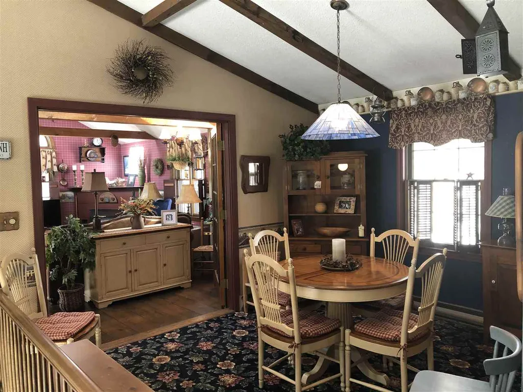 7 Woodchuck Lane Somersworth NH 03878