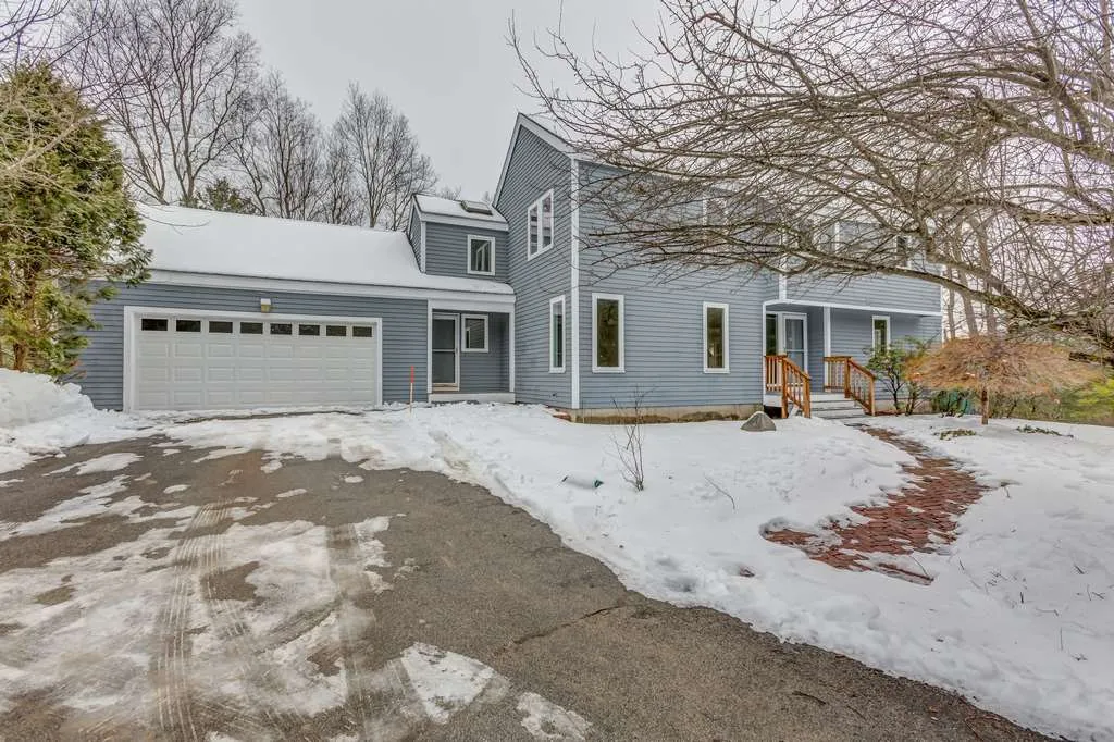 26 Black Oak Drive Hollis NH 03049