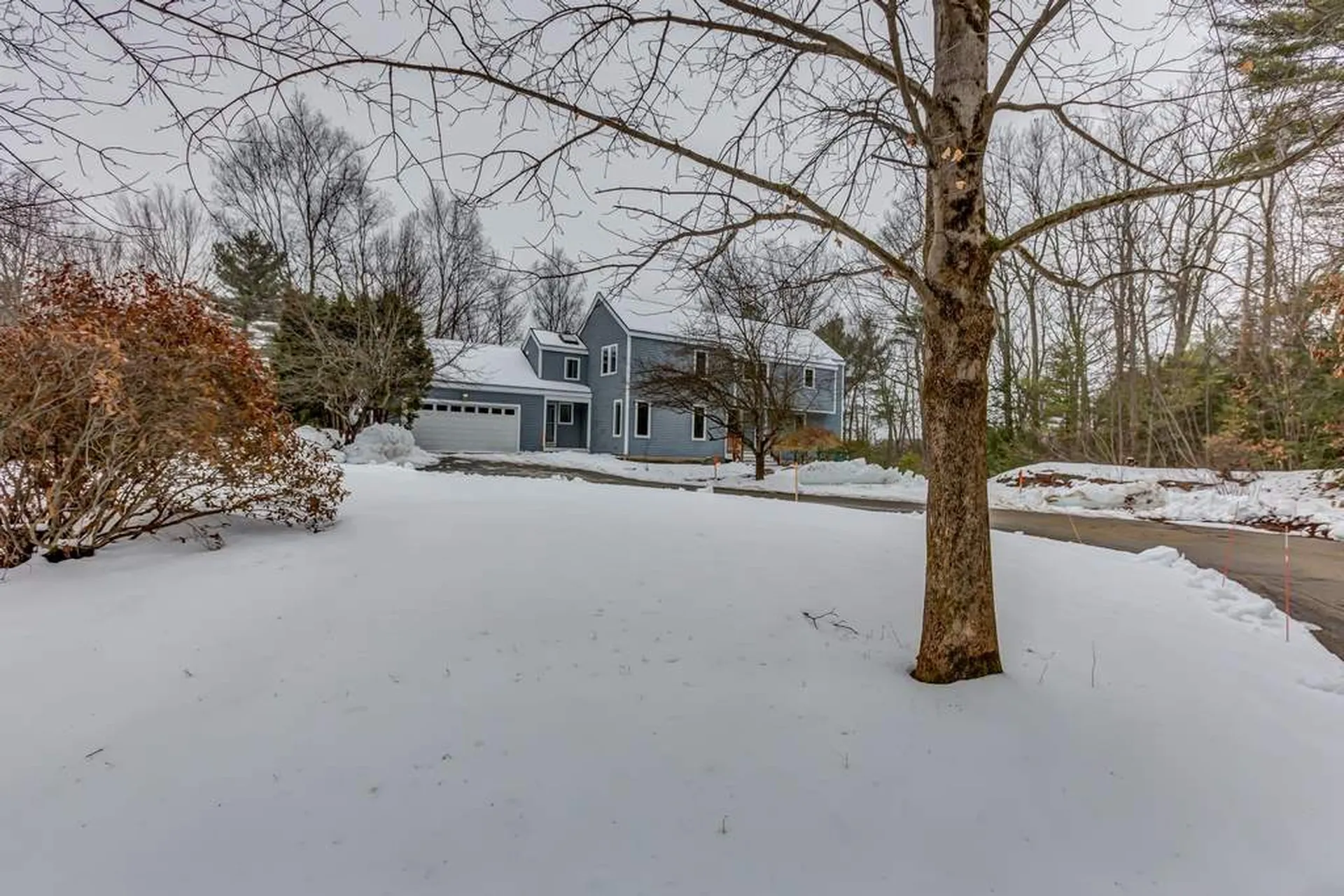 26 Black Oak Drive Hollis NH 03049