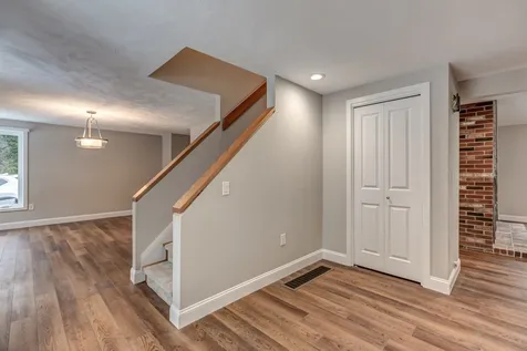 26 Black Oak Drive Hollis NH 03049