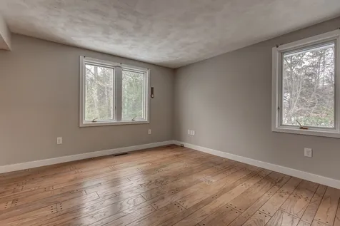 26 Black Oak Drive Hollis NH 03049