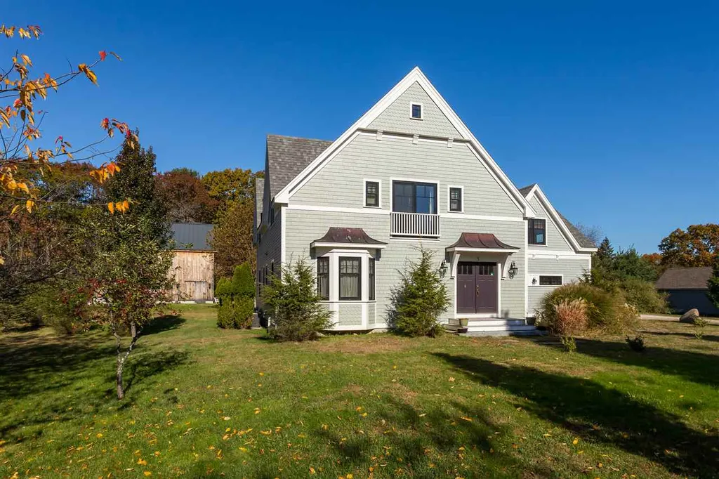 3 Love Lane Rye NH 03870