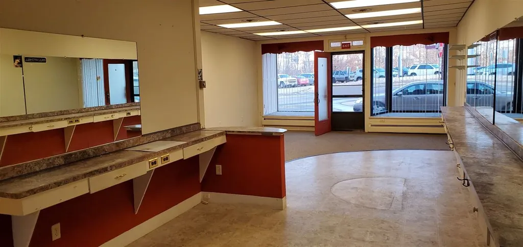 58 Canal Street Laconia NH 03246