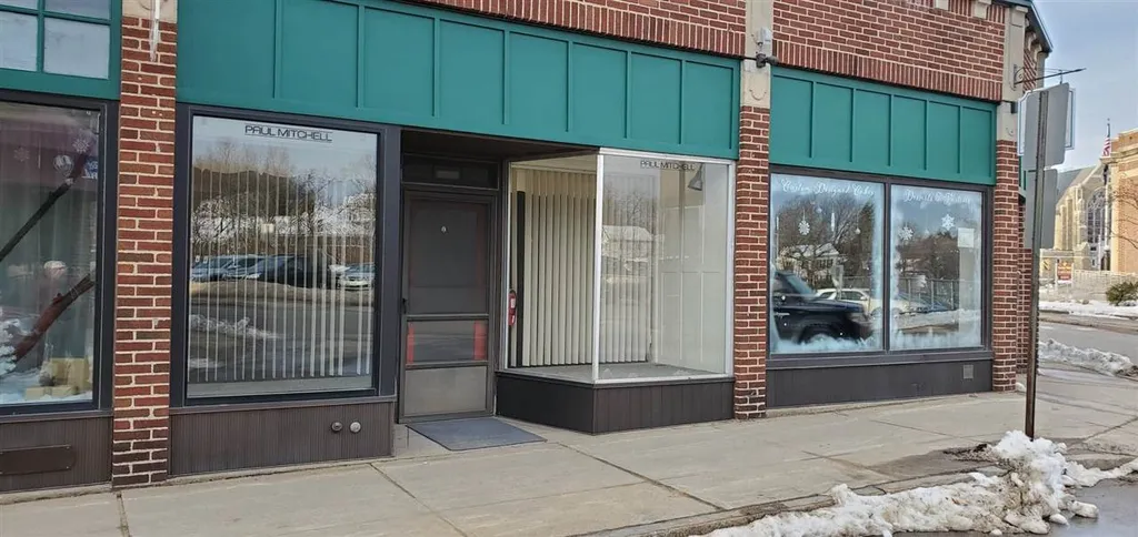 58 Canal Street Laconia NH 03246