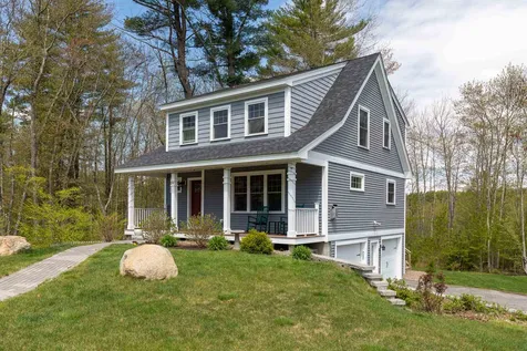 20 Honeycomb Way Newmarket NH 03857