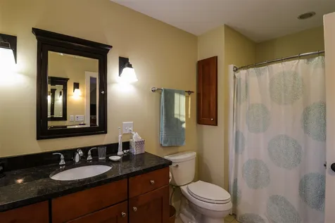 20 Honeycomb Way Newmarket NH 03857