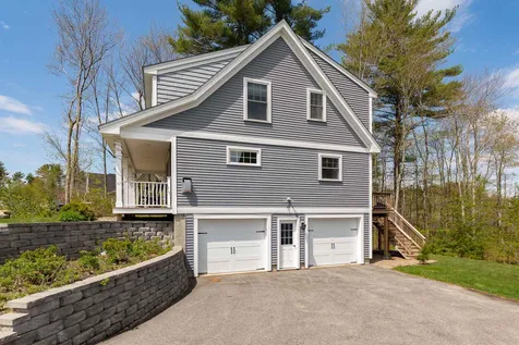 20 Honeycomb Way Newmarket NH 03857