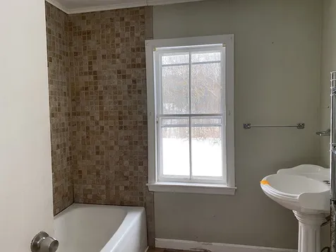 22 Ash Swamp Brook Road Croydon NH 03773