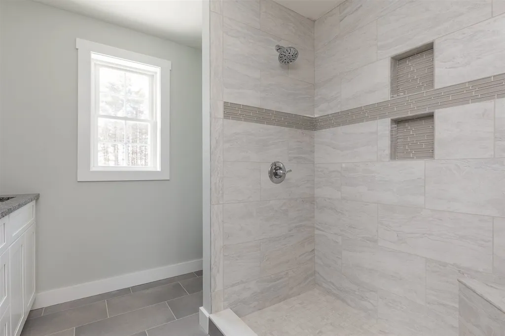 13 Boulder Drive Newmarket NH 03857