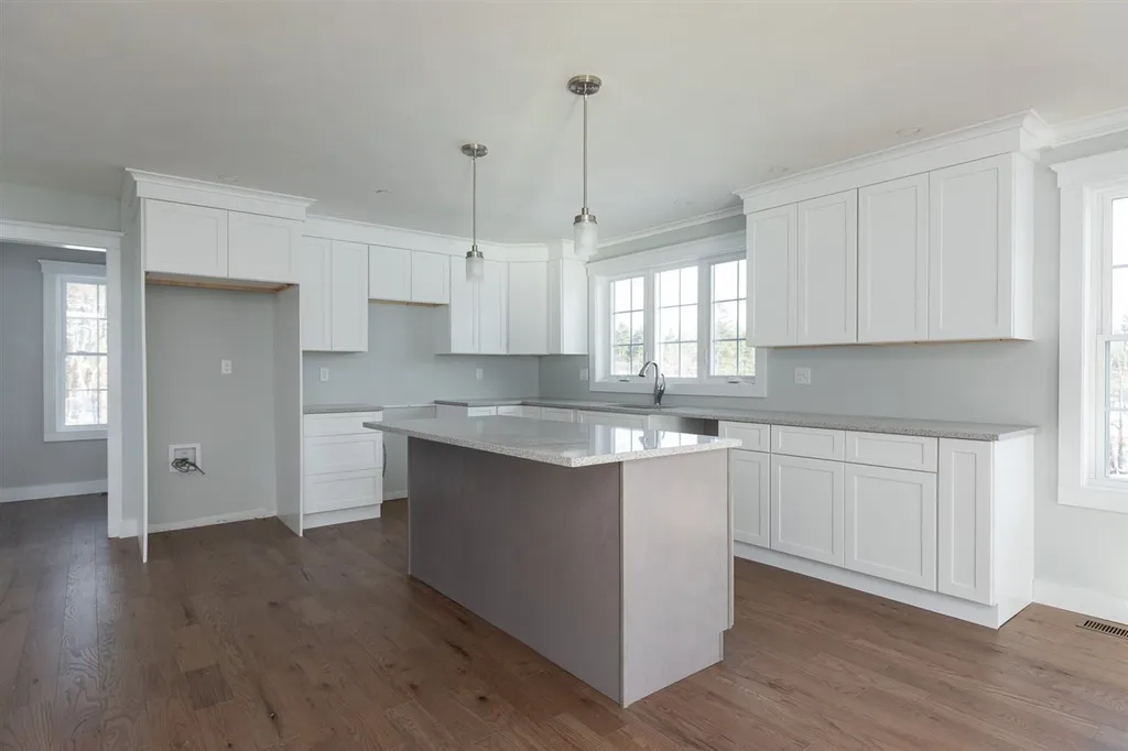 13 Boulder Drive Newmarket NH 03857