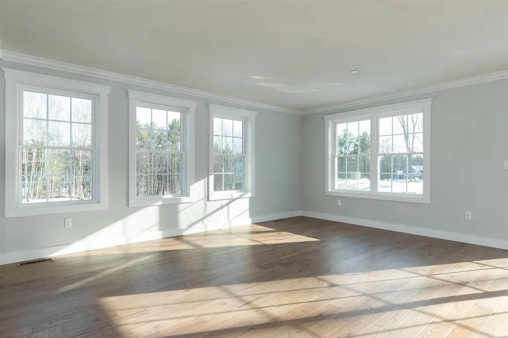 13 Boulder Drive Newmarket NH 03857