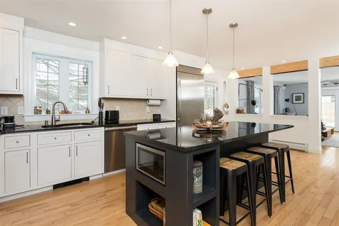 639 Middle Road Portsmouth NH 03801