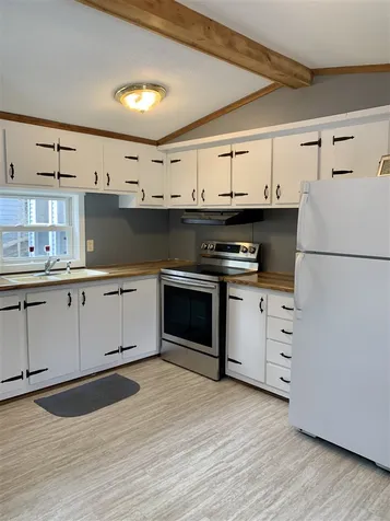 39 Oriole Avenue Keene NH 03431