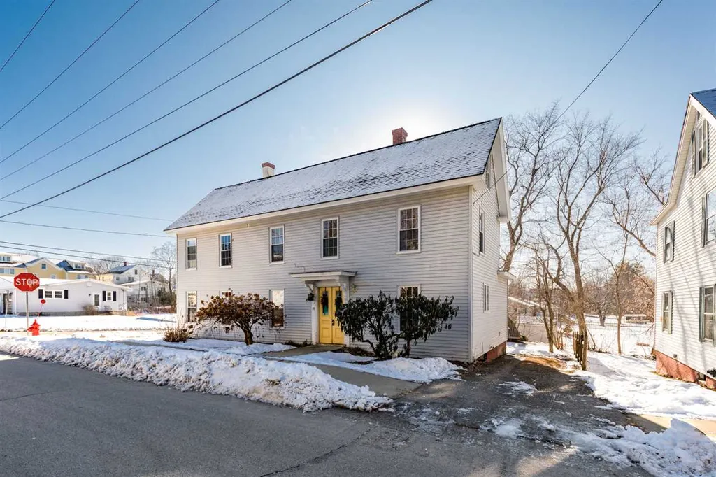 10 Ash Street Dover NH 03820