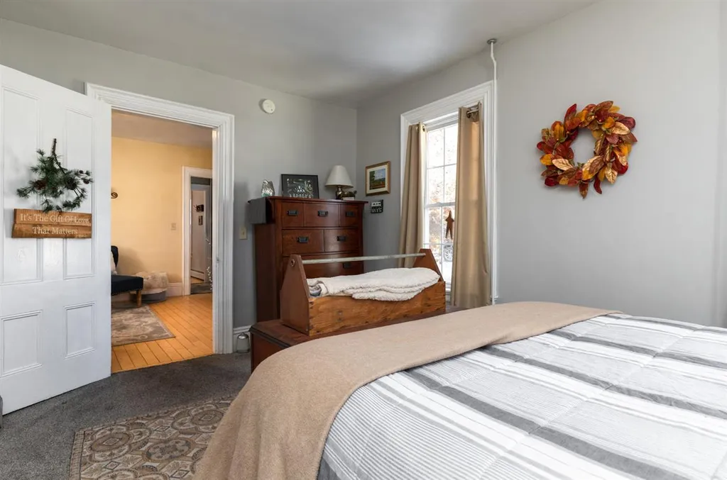 10 Ash Street Dover NH 03820