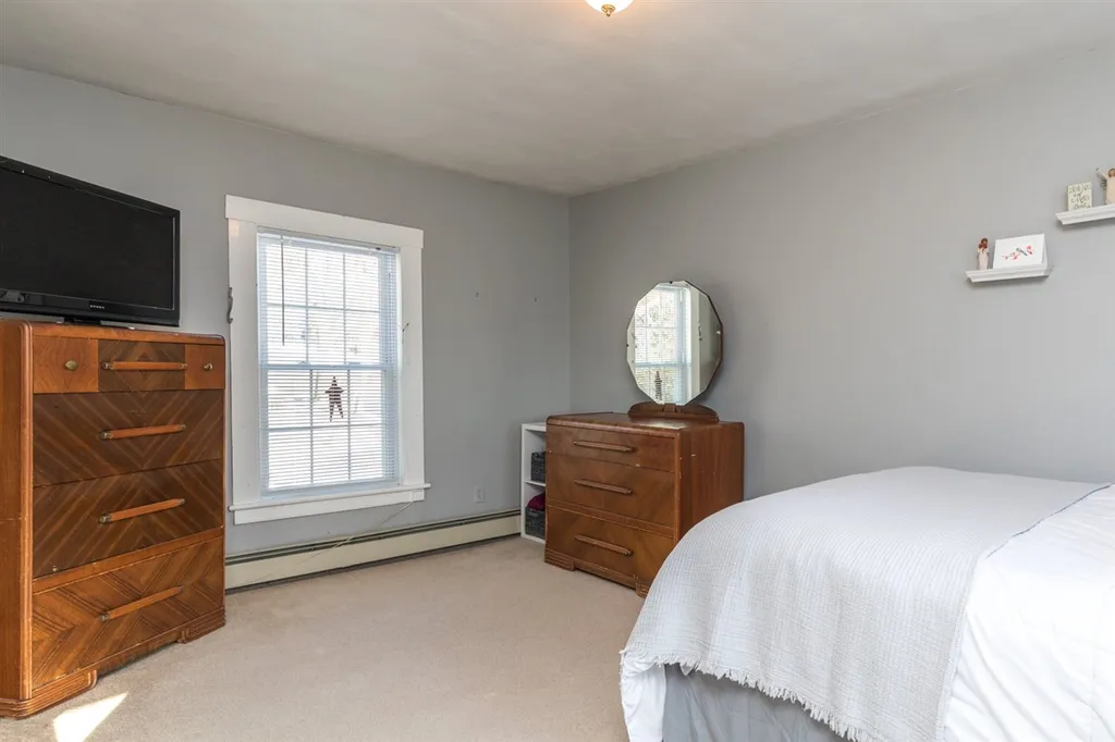10 Ash Street Dover NH 03820