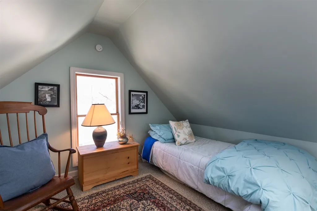 10 Ash Street Dover NH 03820