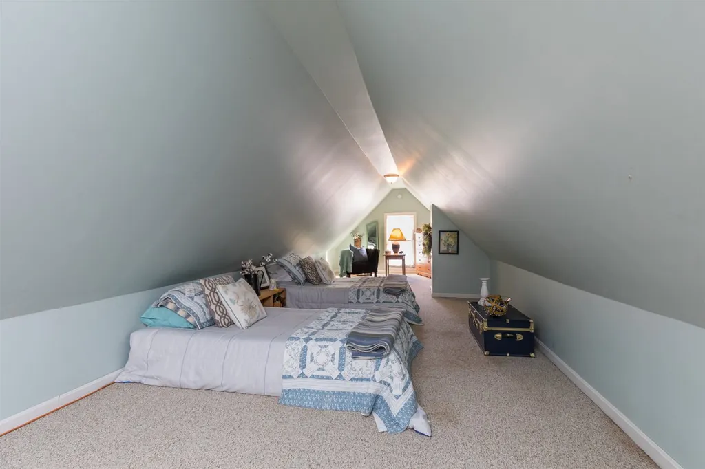 10 Ash Street Dover NH 03820