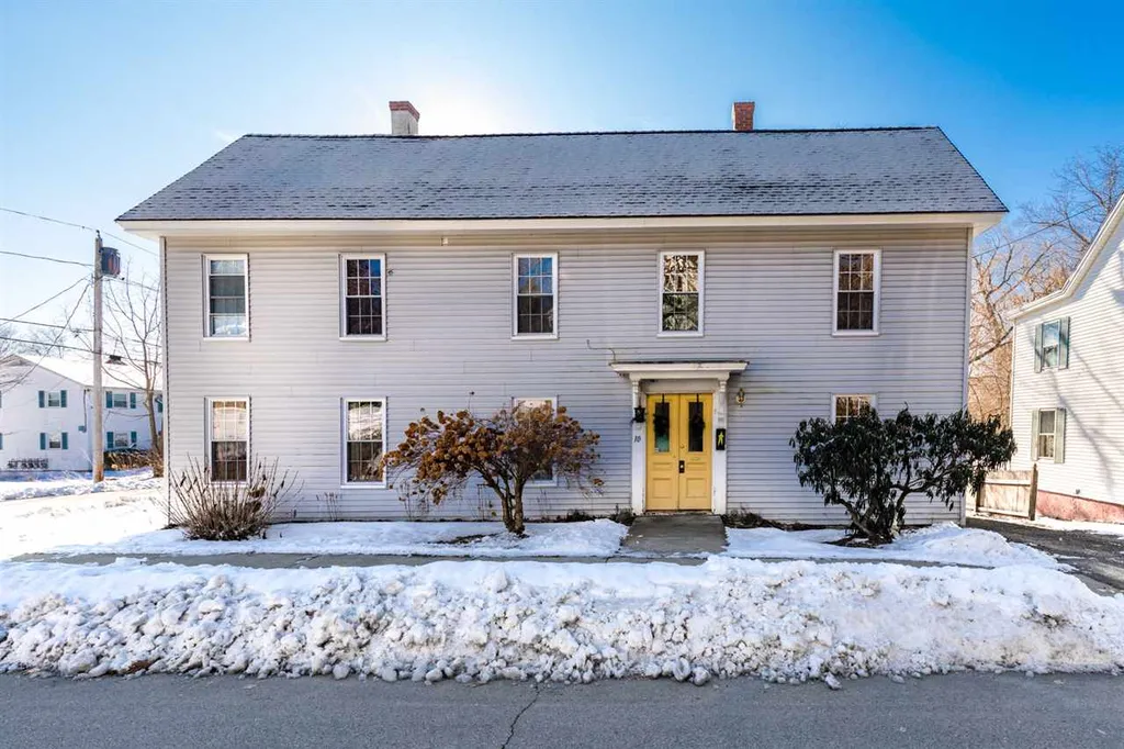 10 Ash Street Dover NH 03820