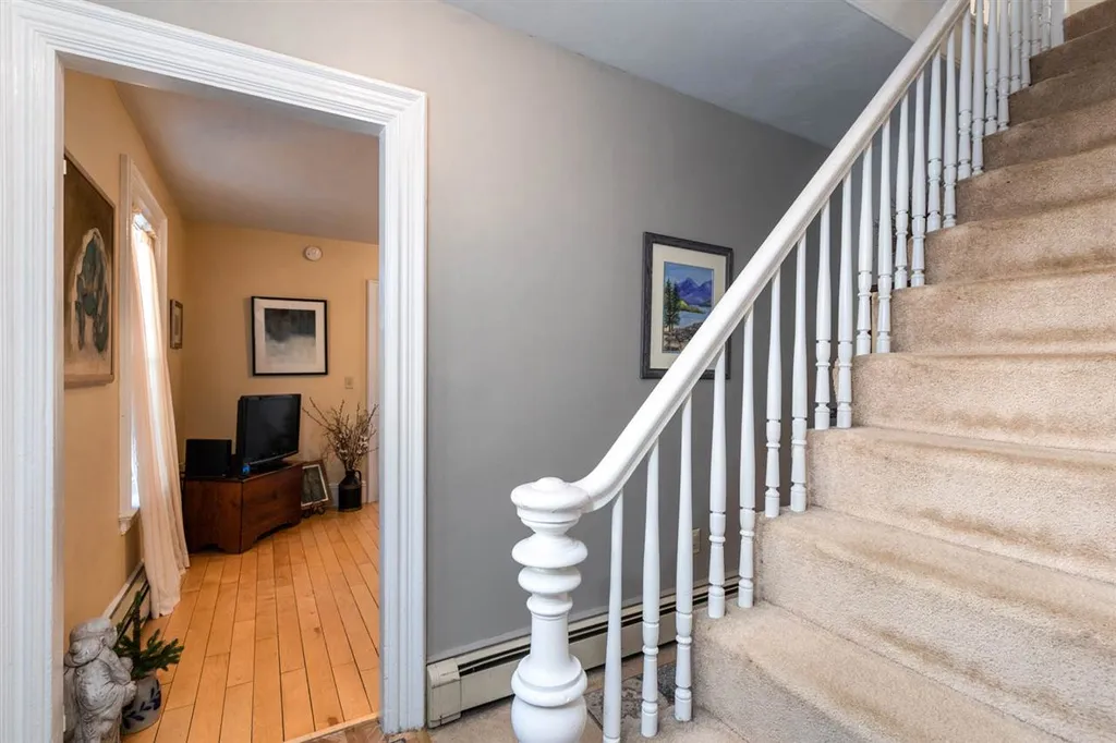 10 Ash Street Dover NH 03820