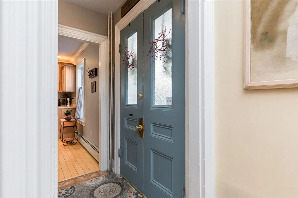 10 Ash Street Dover NH 03820
