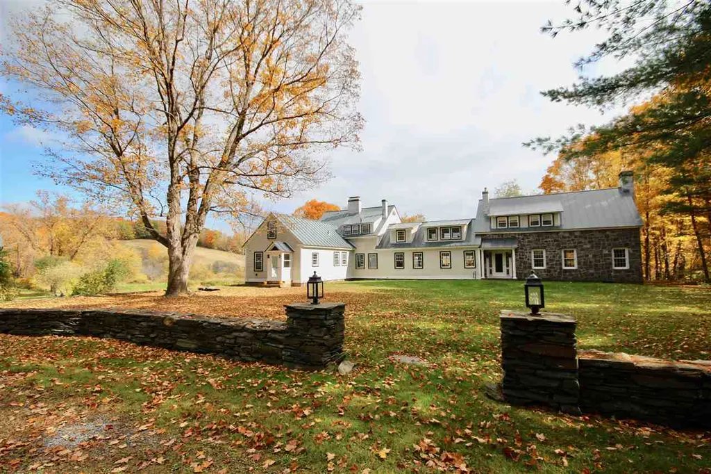 1672 Hunt Road Windsor VT 05089