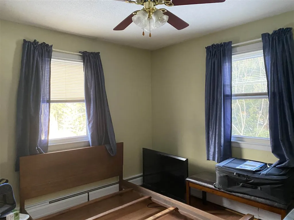 5 Wildwood Avenue Claremont NH 03743