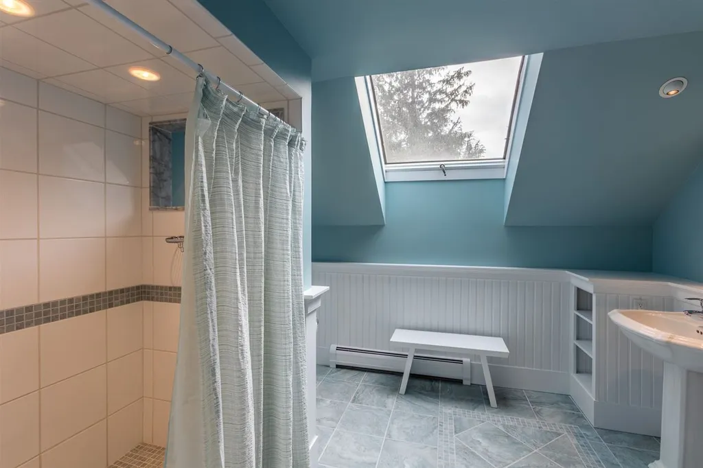 14 Middle Ridge Road Winhall VT 05340