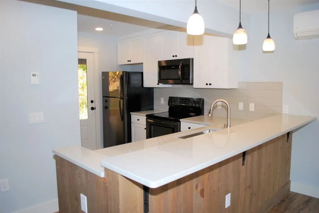 4492 Mountain Road Stowe VT 05672