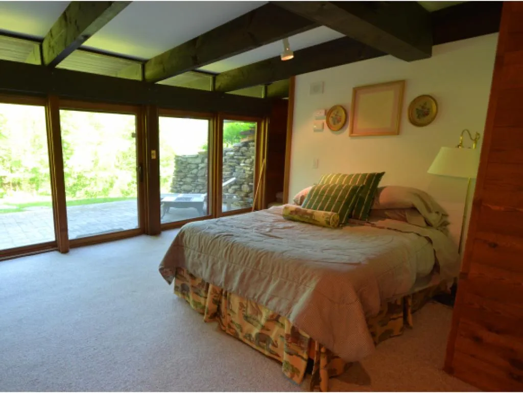 1927 West Hill Road Warren VT 05674