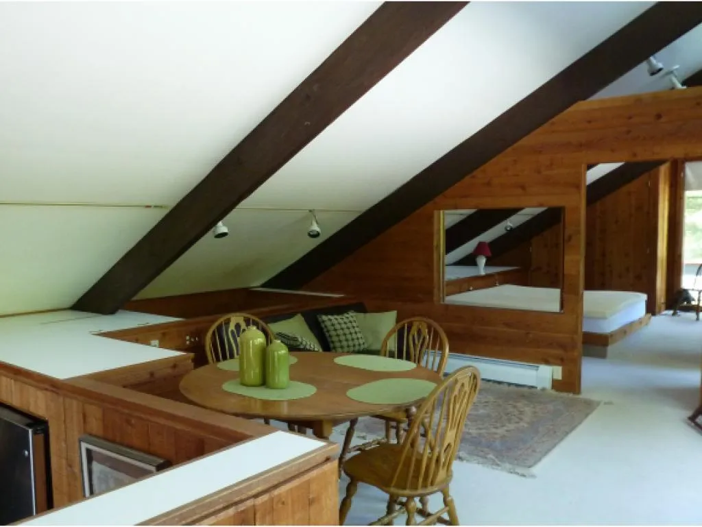 1927 West Hill Road Warren VT 05674