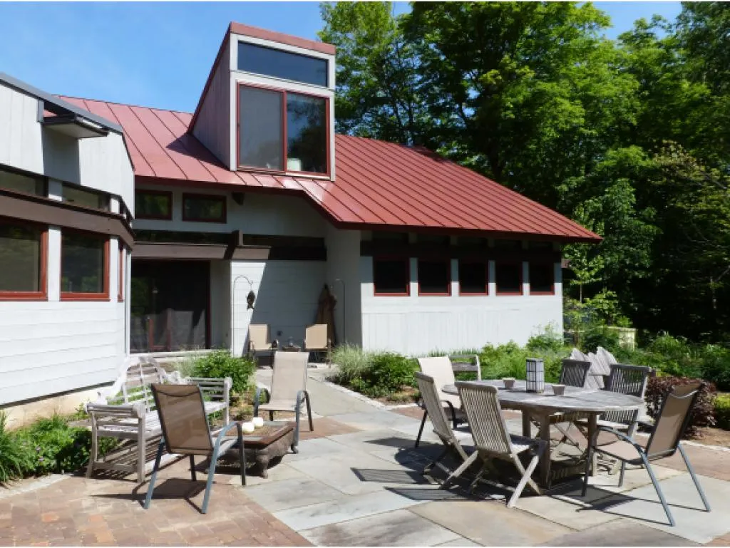 1927 West Hill Road Warren VT 05674