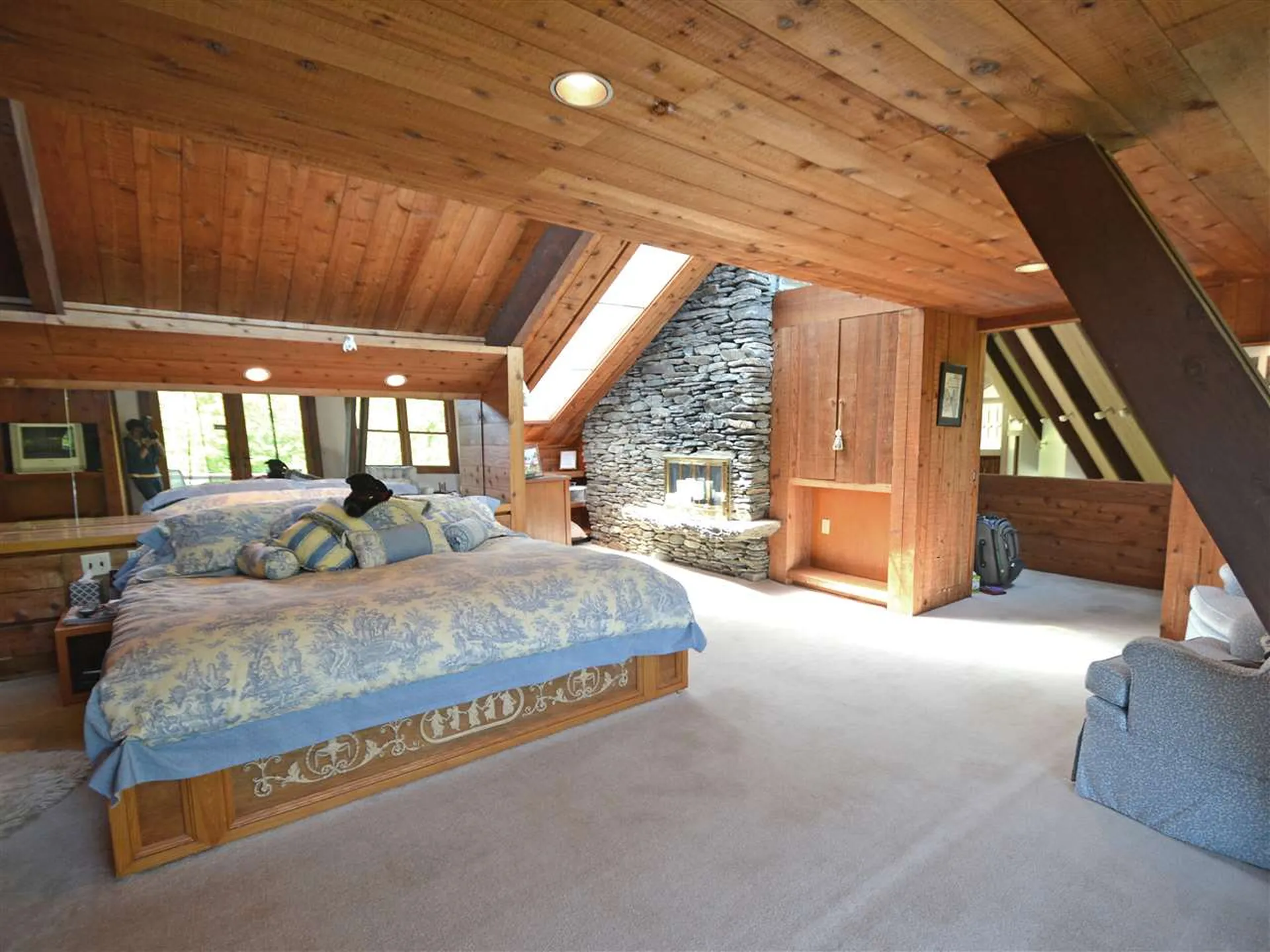 1927 West Hill Road Warren VT 05674