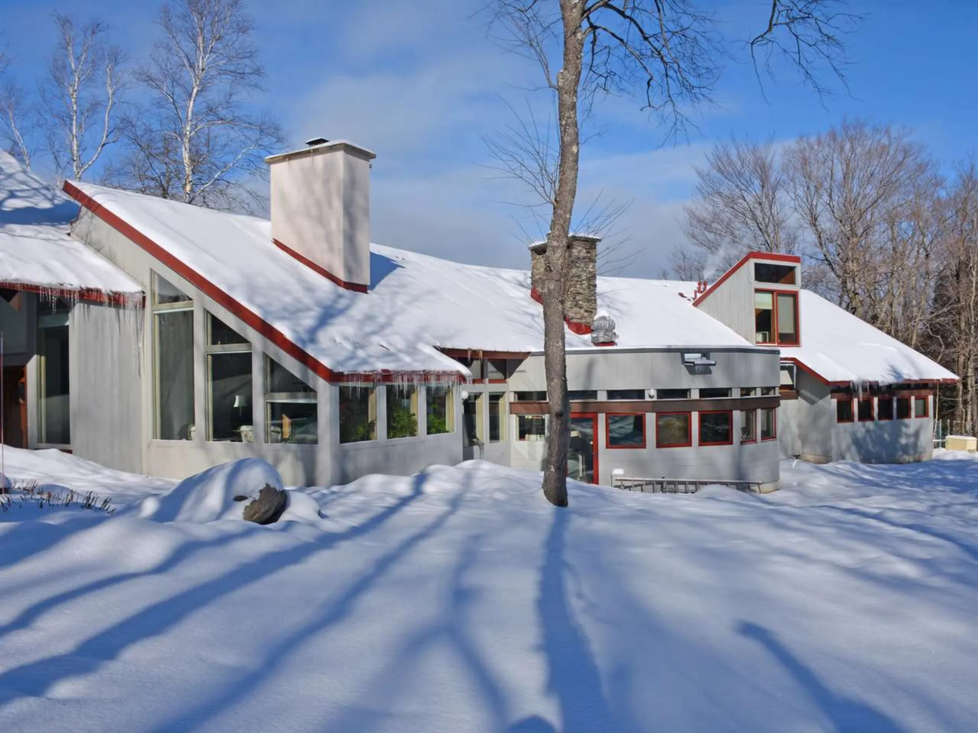 1927 West Hill Road Warren VT 05674