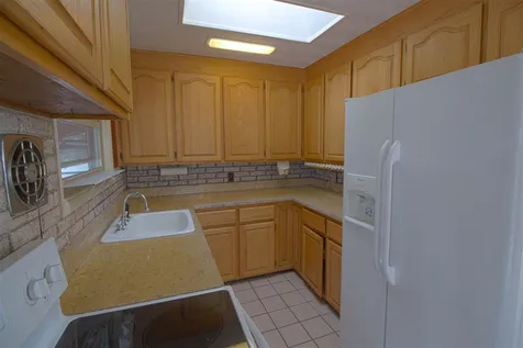 28 Curtis Avenue Burlington VT 05408